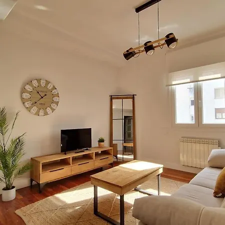 Apartment Cozy In The Center By Aloha *