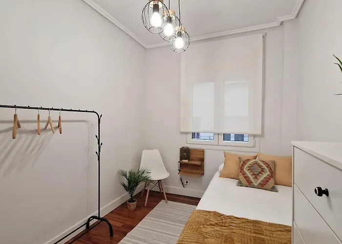 Cozy In The Center By Aloha Apartamento